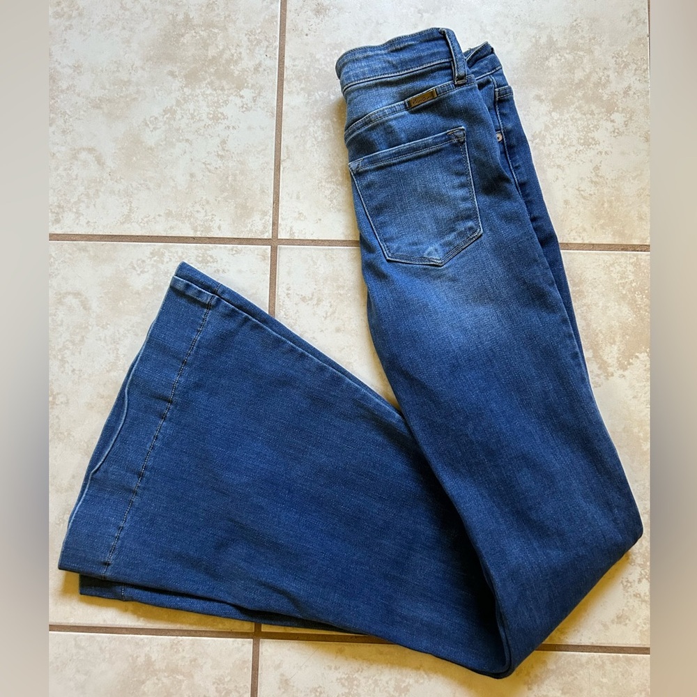 Size 25 kanCan wide leg jeans